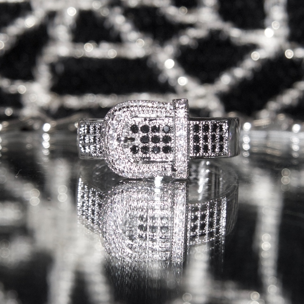 14kt Gold Dipped "Black And White Buckle" Ring - image 2